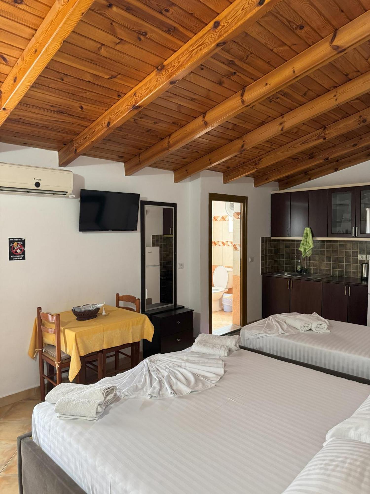 Garden Veli Appartement *