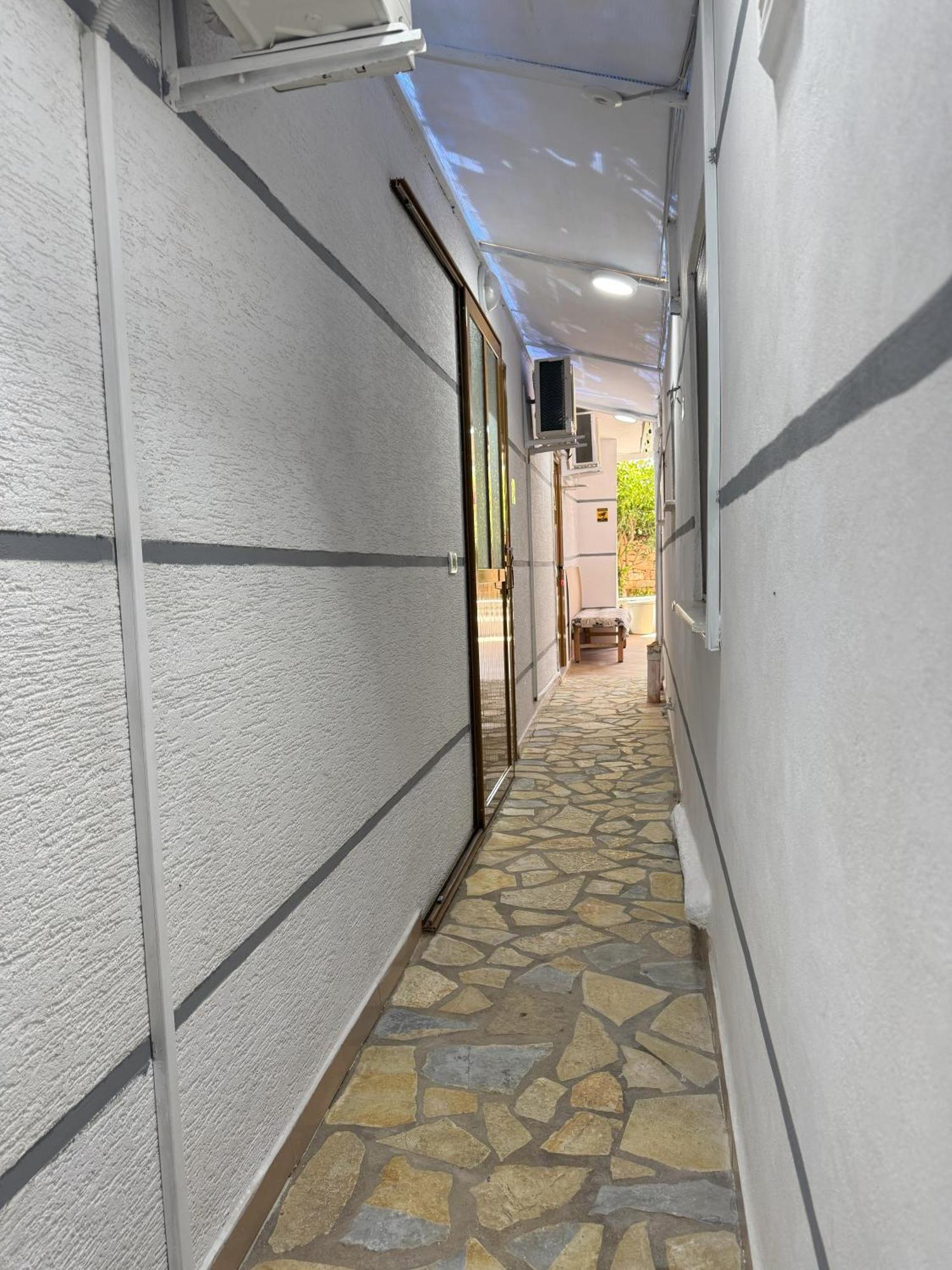 Garden Veli Appartement Ksamil